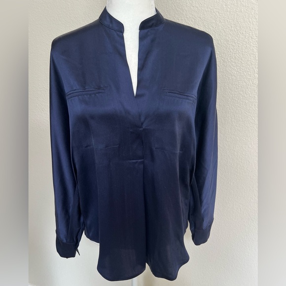 Vince Poet Popover Long Sleeve Blouse in Skylight Blue Size S main image 1